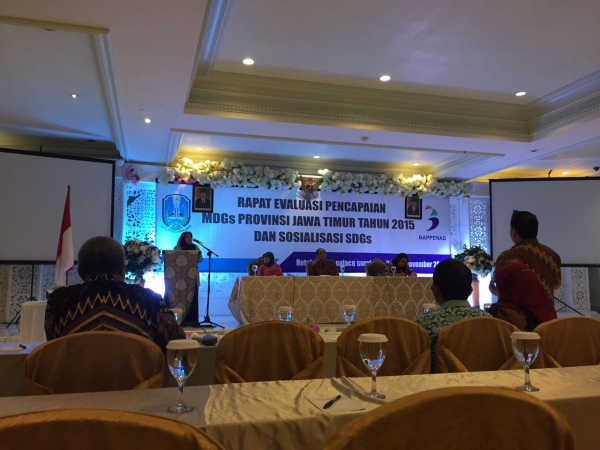 Rapat Evaluasi Pencapaian MDGs Tahun 2015 dan Sosialisasi SDGs di Provinsi Jawa Timur